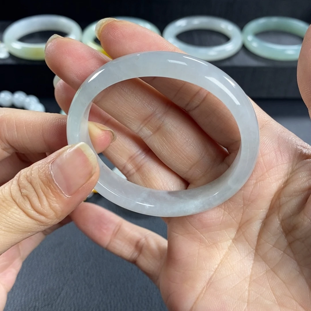 翡翠未镶嵌手镯天然翡翠手镯52贵妃