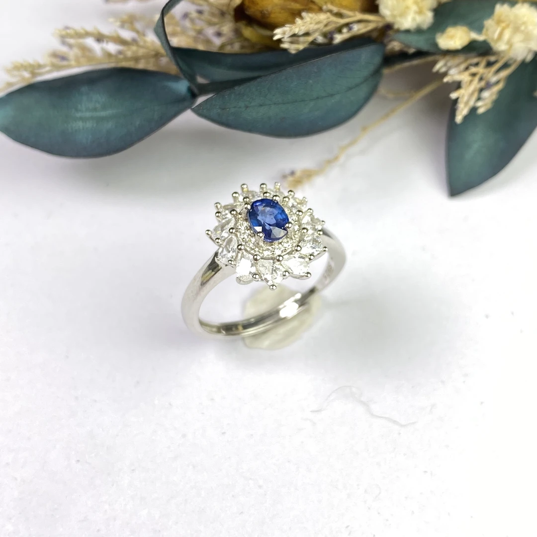 【迪迪臻选】S925银镶蓝宝石-繁花款式戒指（多样性发一）