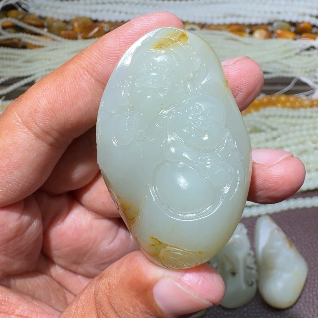 和田玉未镶嵌吊坠(不含链)