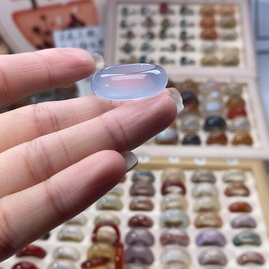 未镶嵌戒指玛瑙/玉髓B44不退换港15+