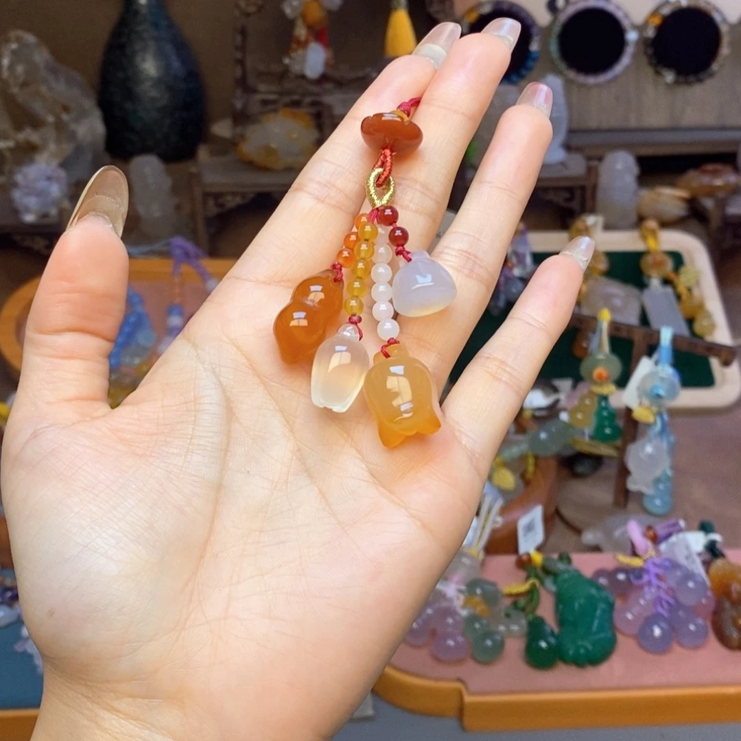 玛瑙/玉髓未镶嵌车挂挂件