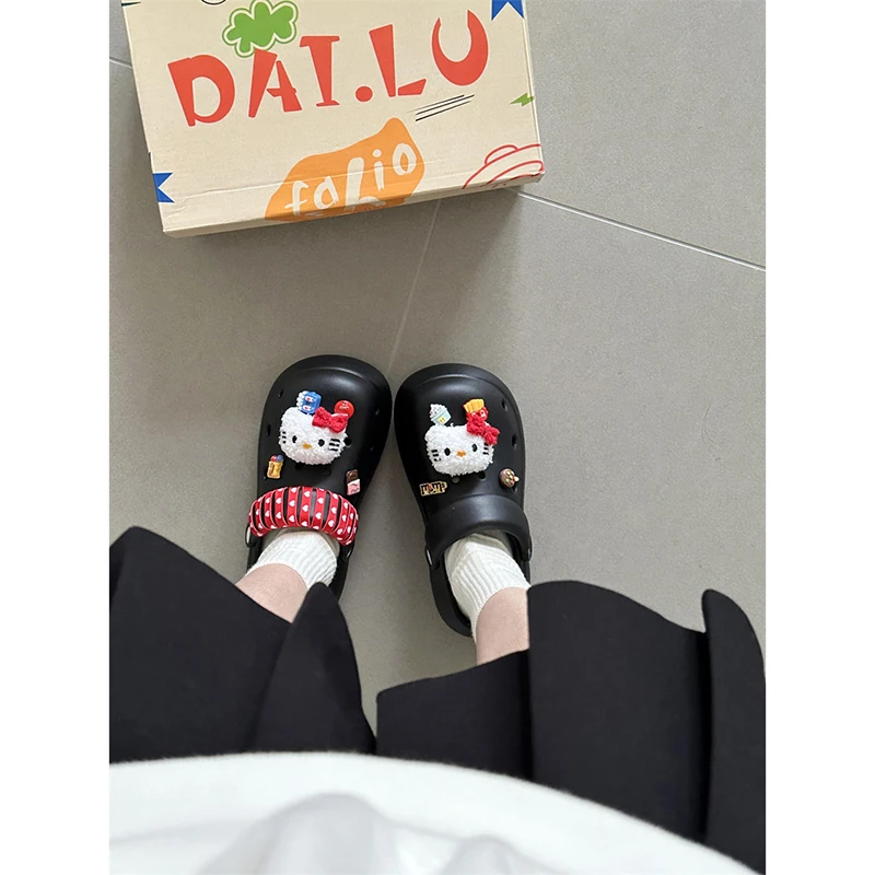 洞洞鞋春夏款女卡通2025新款可拆卸拖鞋厚底增高黑色可爱
