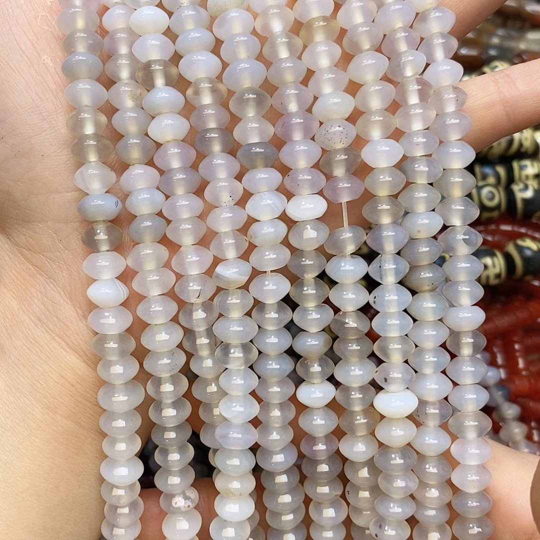 玛瑙/玉髓未镶嵌珠宝半成品玛瑙飞碟一条