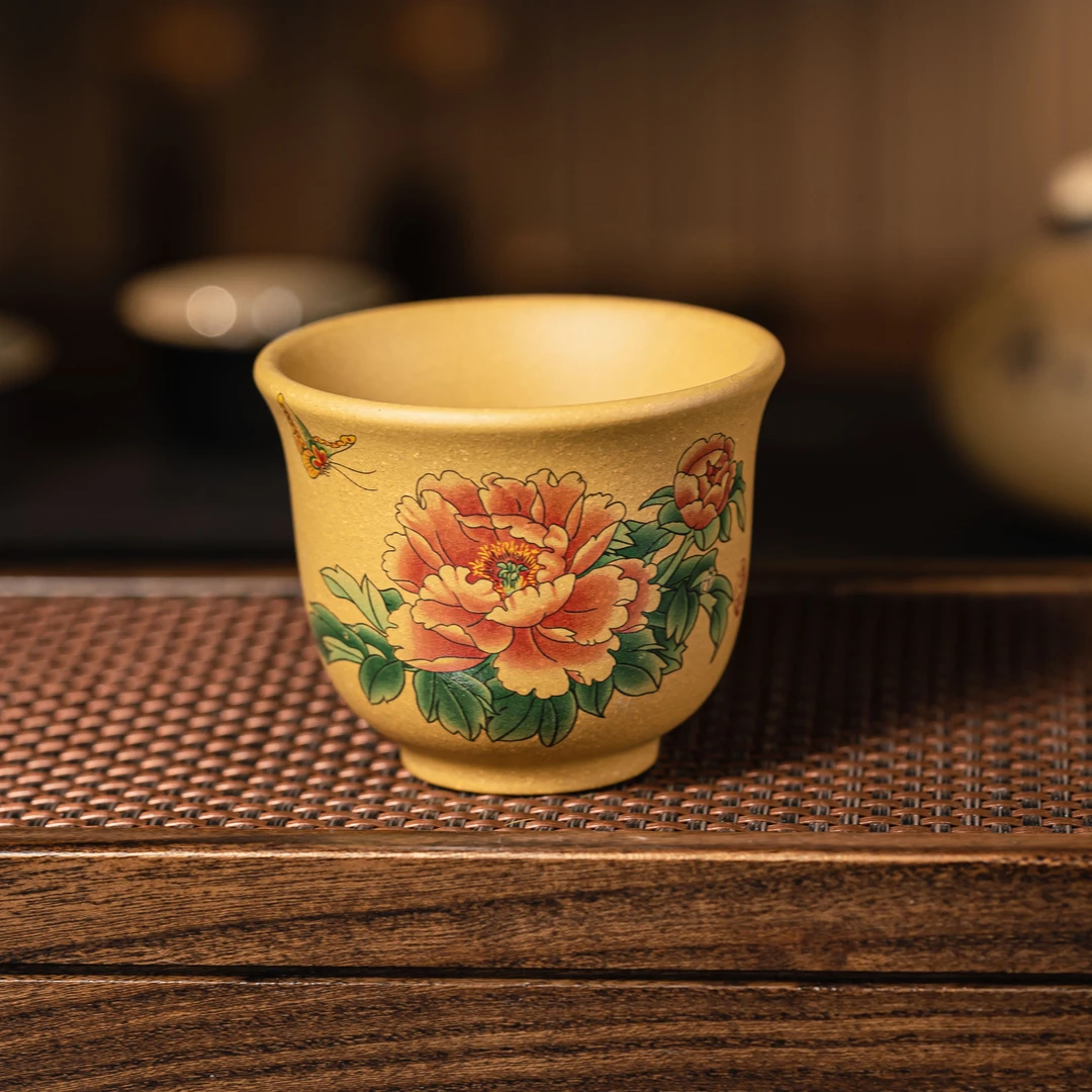 GS5-117  宜兴手工紫砂   彩釉花开富贵主人杯