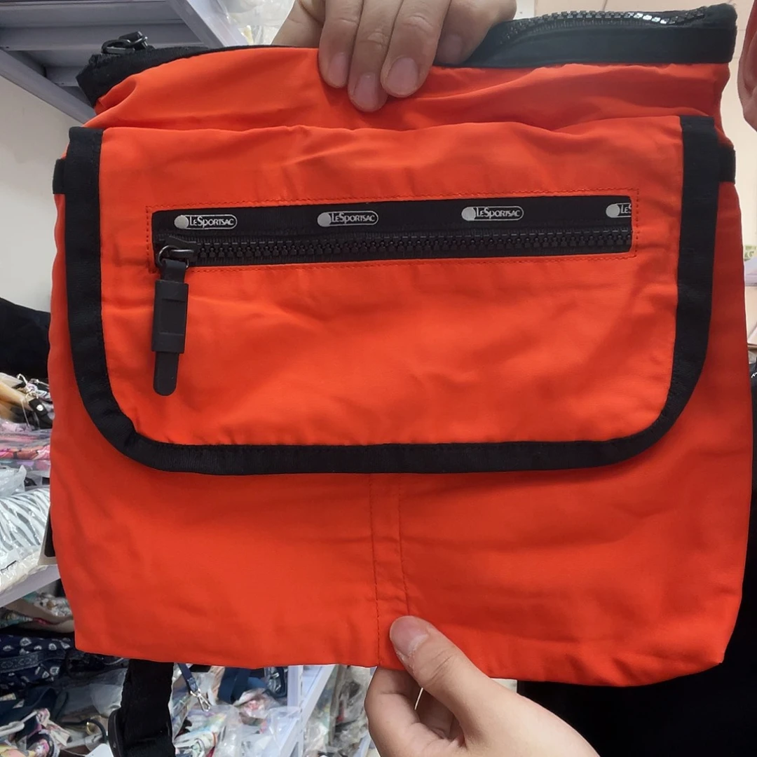 PU化妆包等各种产品