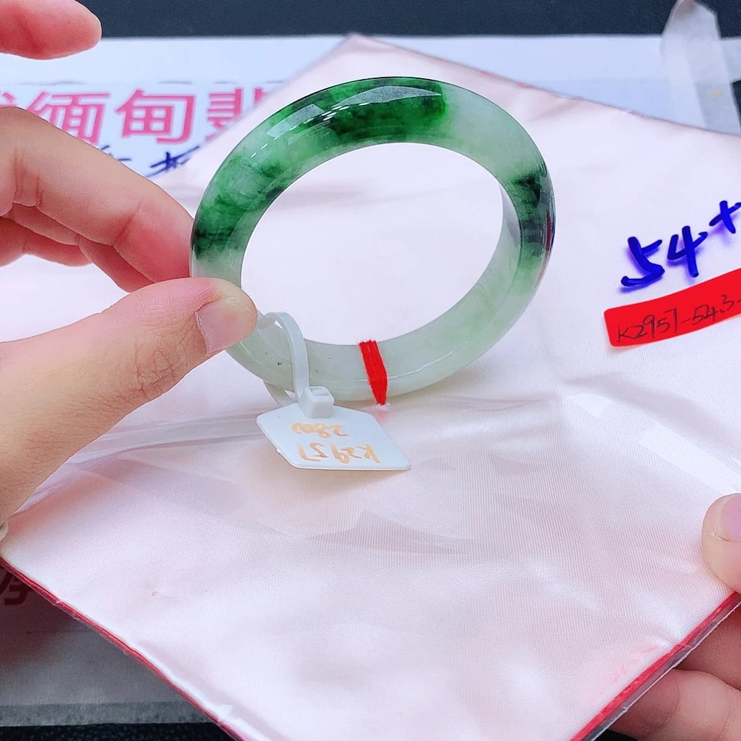 未镶嵌手镯翡翠翡翠