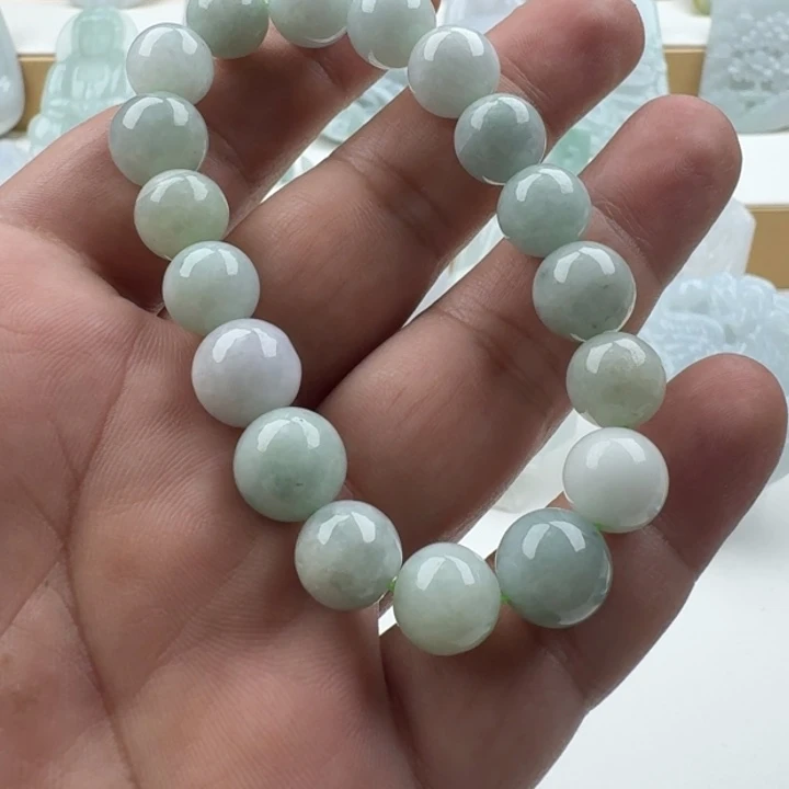 翡翠未镶嵌颈饰天然缅甸A货翡翠