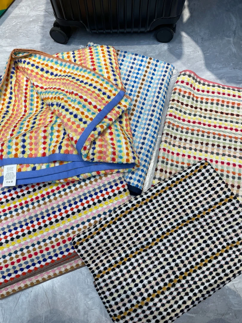 D家 100%棉 立体毛圈浴巾 160x80cm