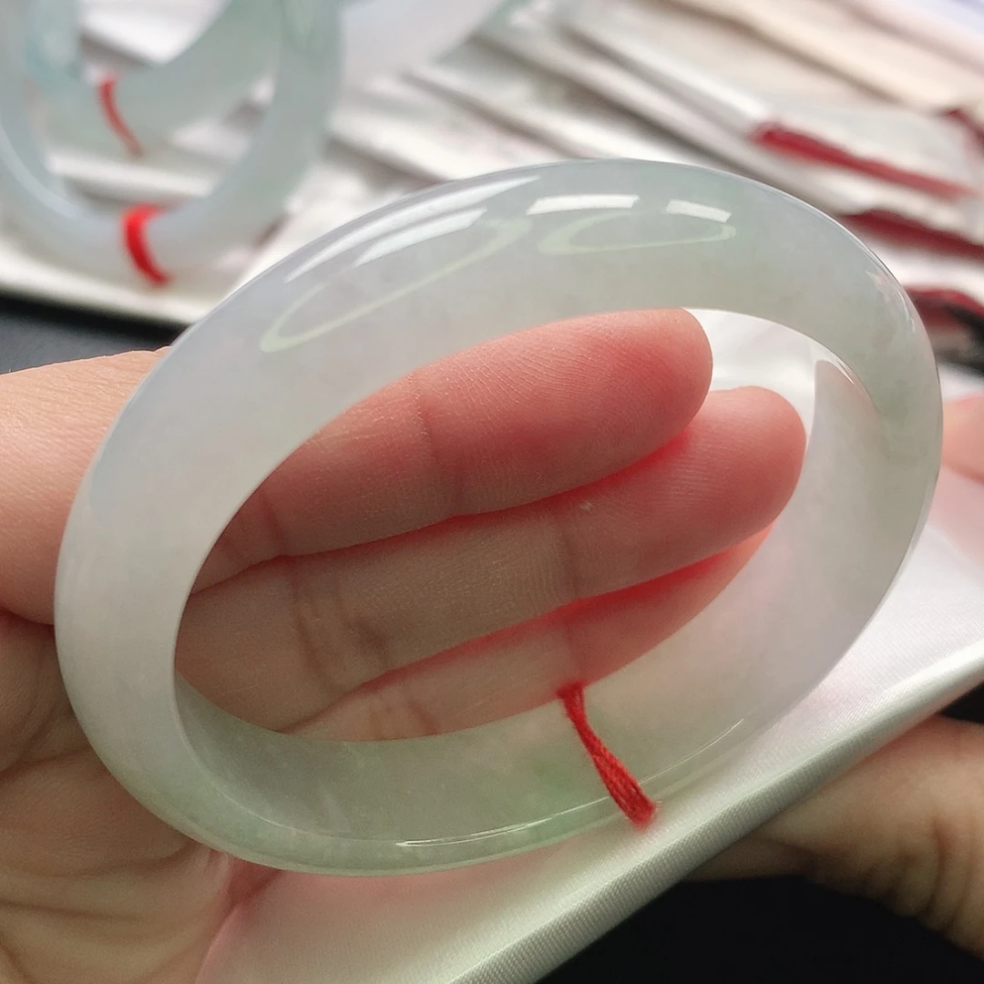 翡翠未镶嵌手镯贵妃54.55