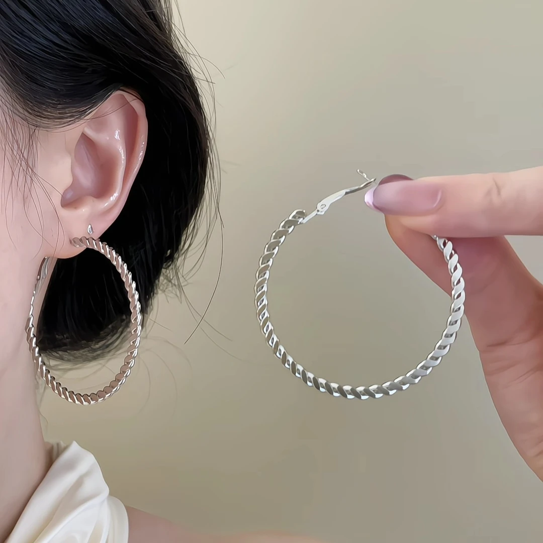 合金耳饰 高级感轻奢金属麻花大圈耳环小众个性甜酷欧美耳环素圈