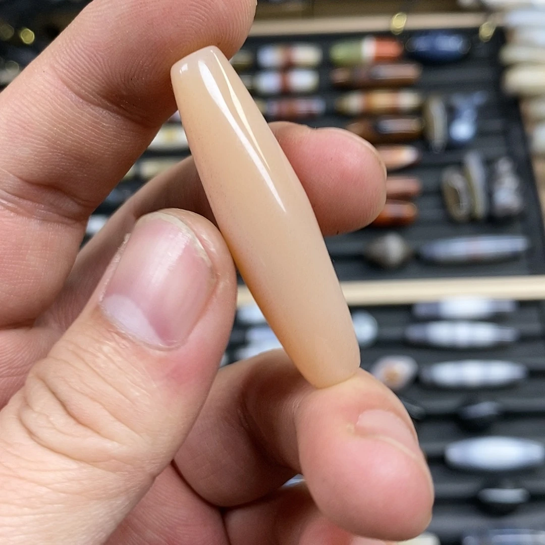 玛瑙/玉髓颈饰未镶嵌布**丁