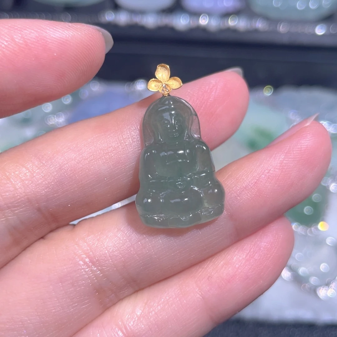 颈饰18K金镶嵌翡翠翡翠