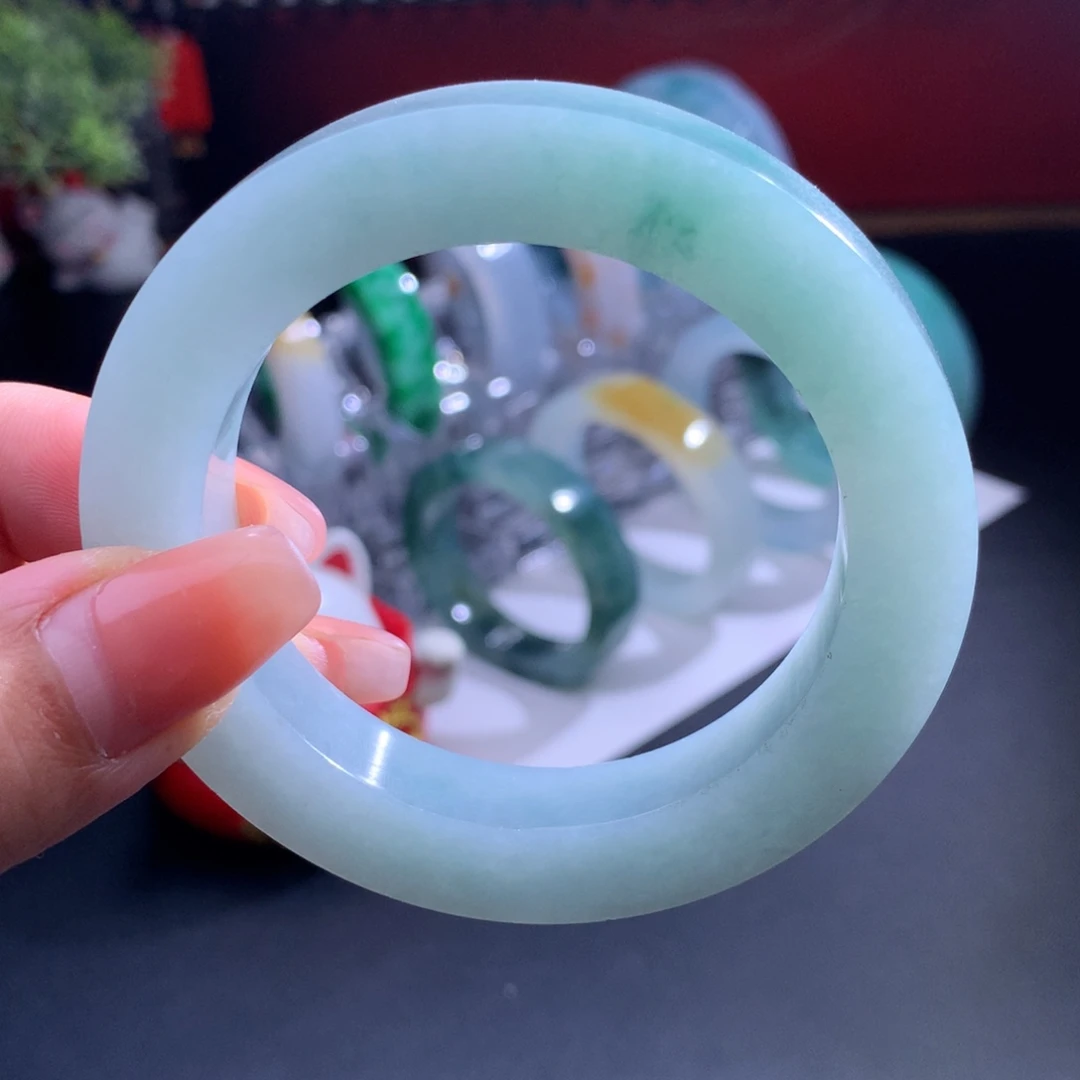 定制翡翠翡翠手镯未镶嵌