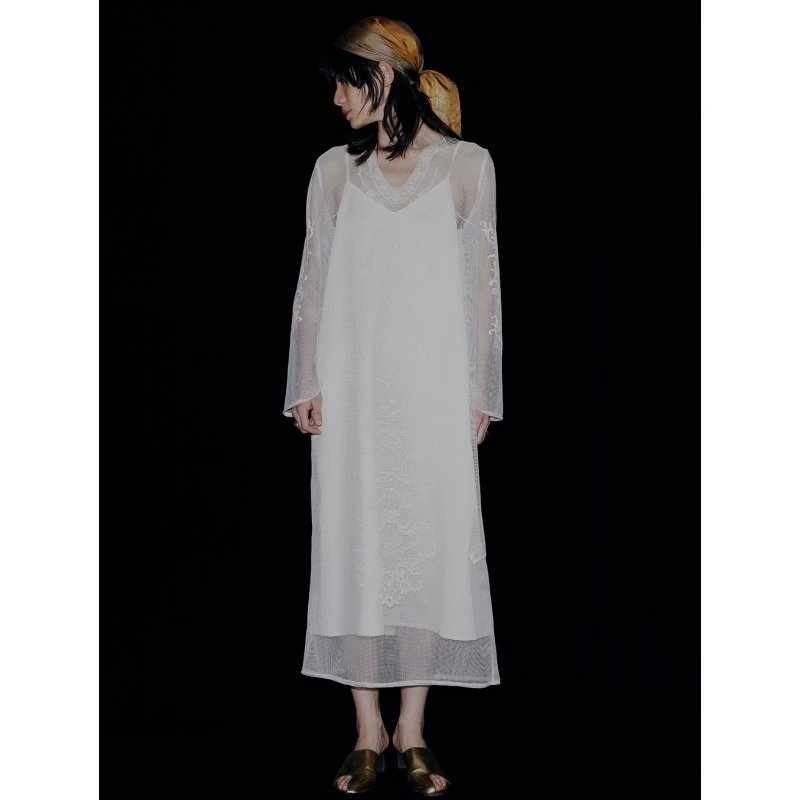 【TaKuMi】日系品牌 夏季新款 代 重工网眼蕾丝提花连衣裙+吊带