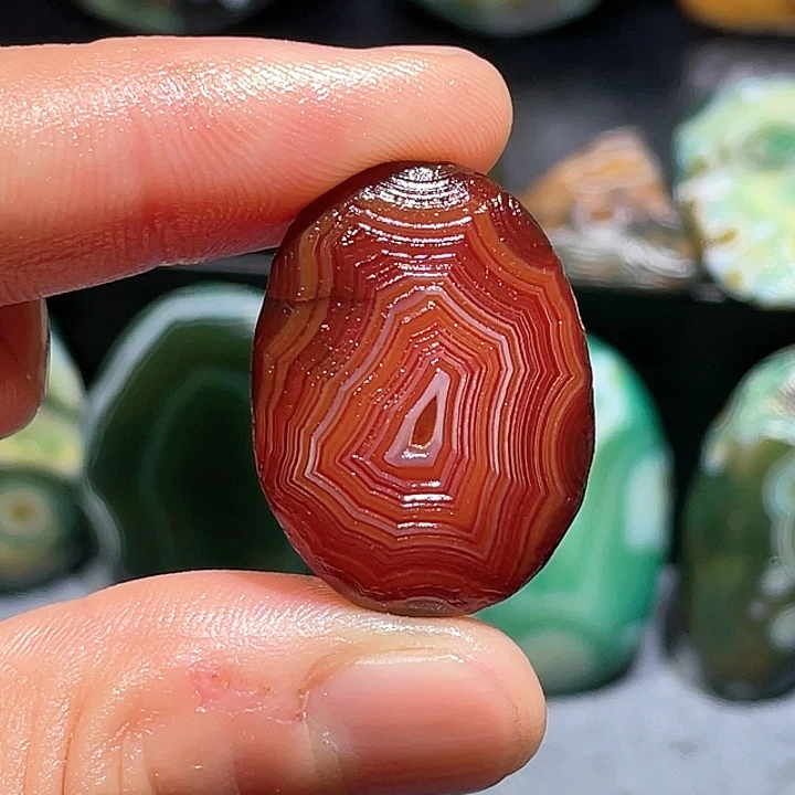 未镶嵌玛瑙/玉髓珠宝奇石