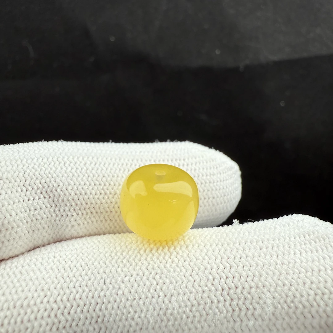 J7900天然原矿俄料蜜蜡 墩子 12*9.4mm支持复检