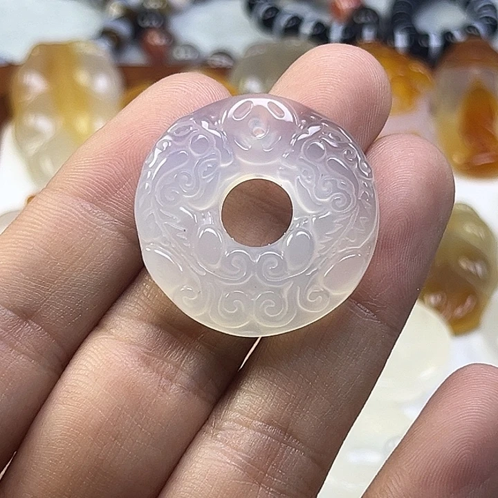 玛瑙/玉髓未镶嵌吊坠(不含链)
