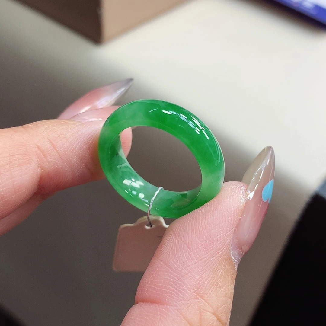 翡翠戒指未镶嵌15-16号