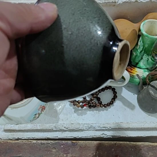 和***谐陶瓷精美摆件（不退换）