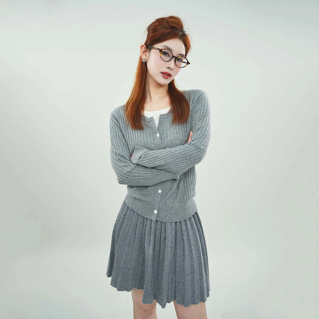 加厚针织百褶裙短裙女秋冬新款小个子高腰显瘦灰色蓬蓬a字半身裙