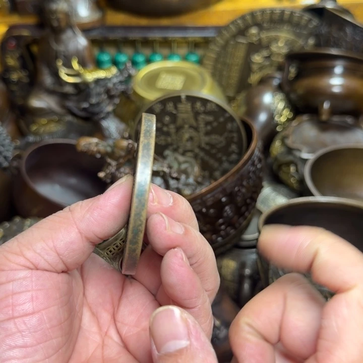 铜器摆件收收藏藏