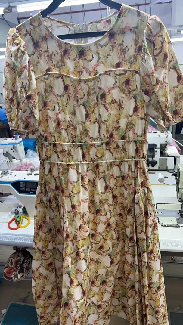 2025春夏新款仙女风碎花连衣裙HS32756