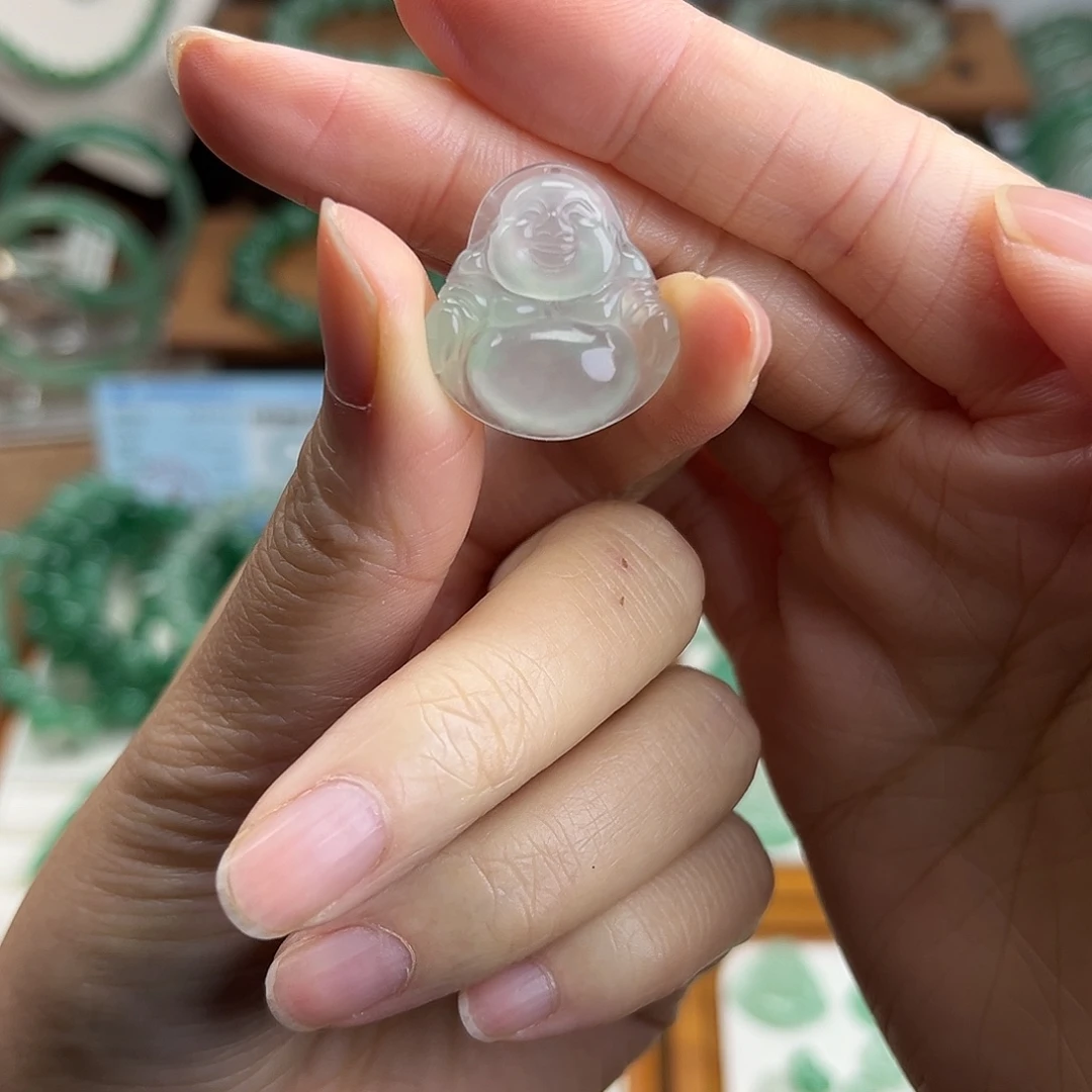 石英质玉（非洲翠）未镶嵌吊坠(不含链)佛公