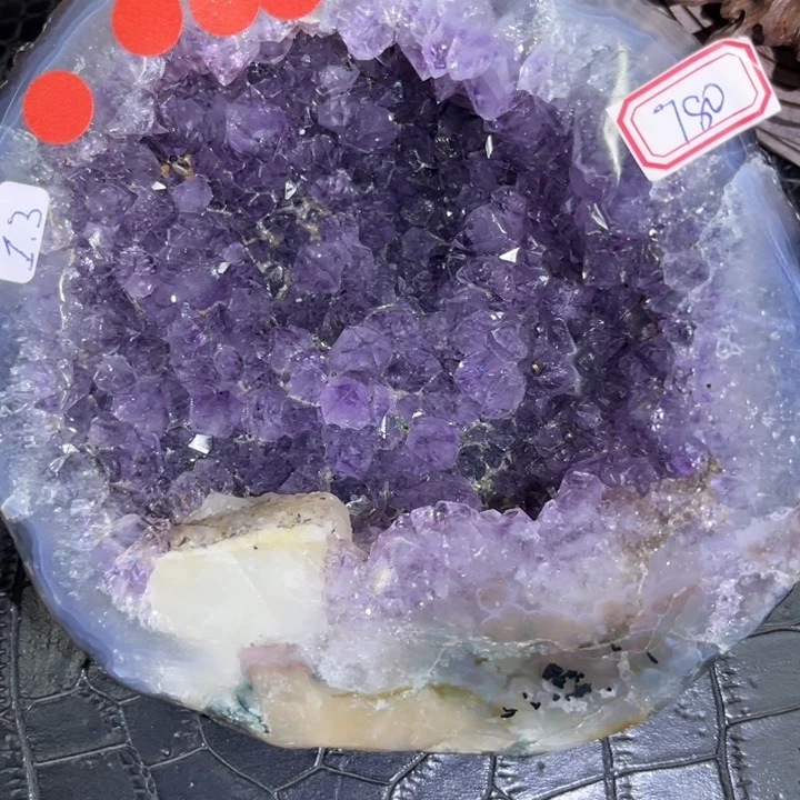 未镶嵌发饰水晶奇石紫晶洞
