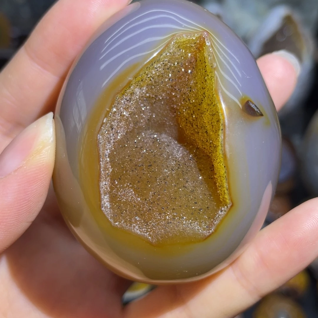 未镶嵌水晶大型摆件（非配饰）