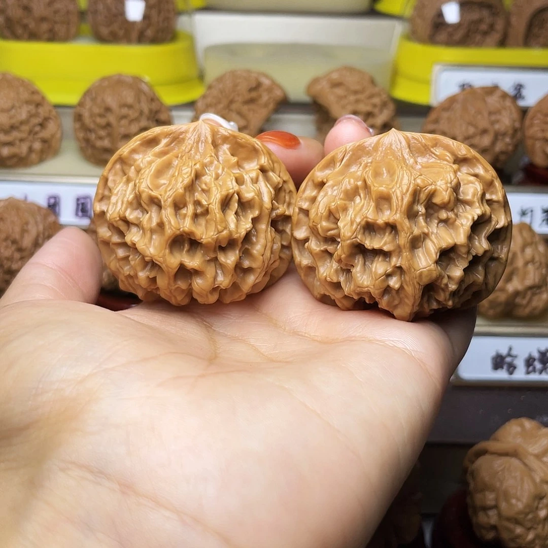 把件文玩核桃帝王47左右