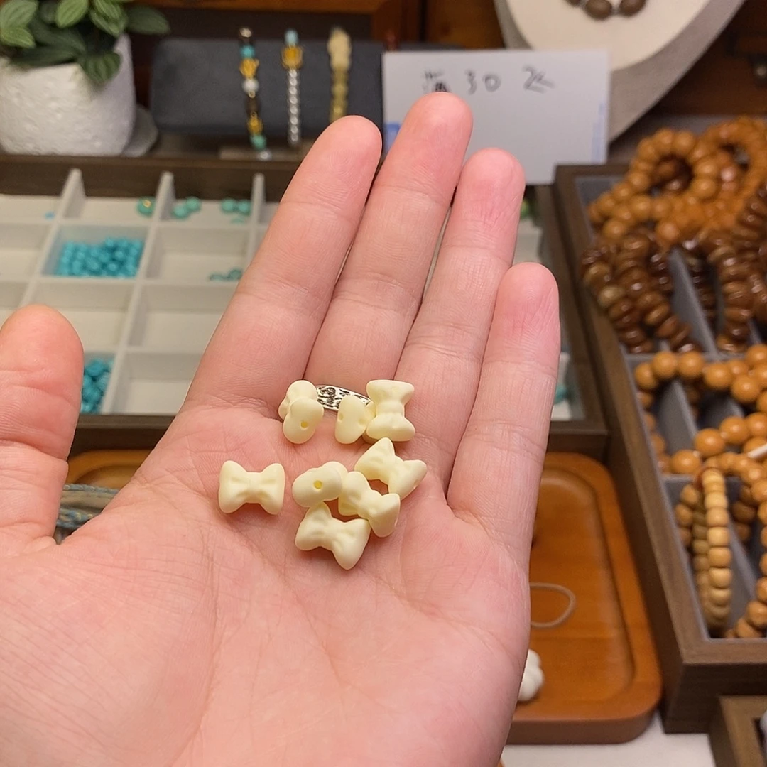 非洲檀香无事牌一个