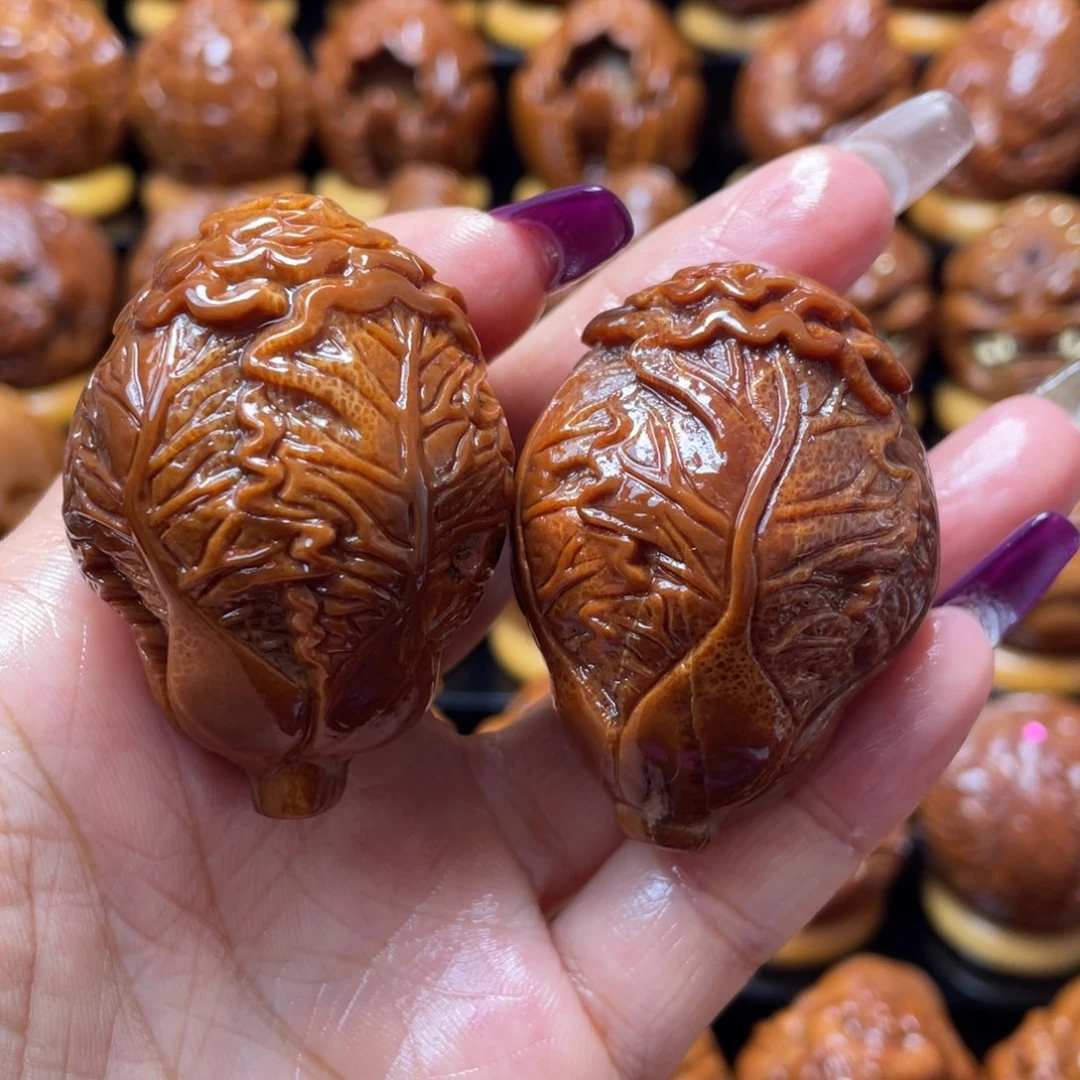 橄榄核把件橄榄球