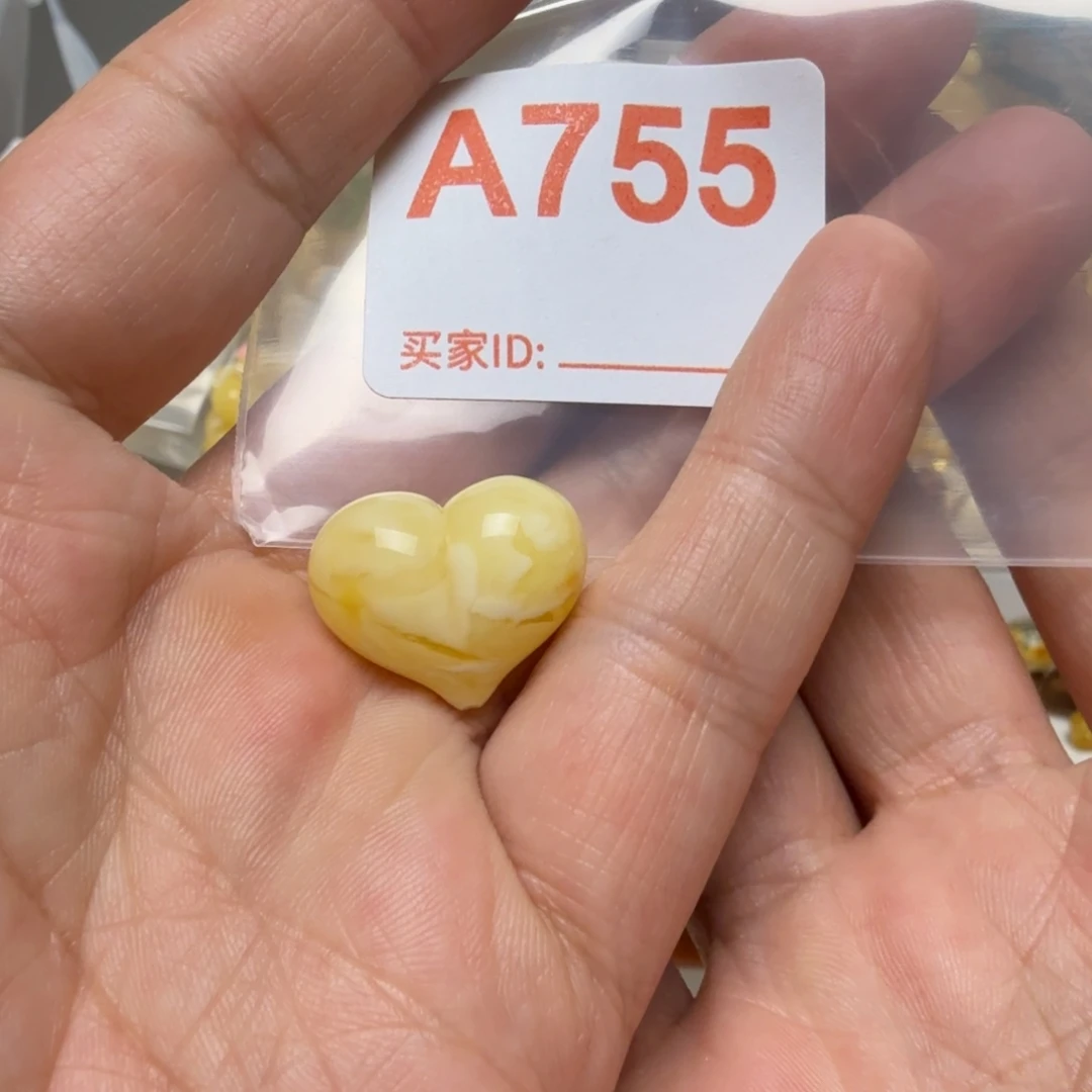 W***祺琥珀未镶嵌裸石琥珀蜜蜡配饰配珠