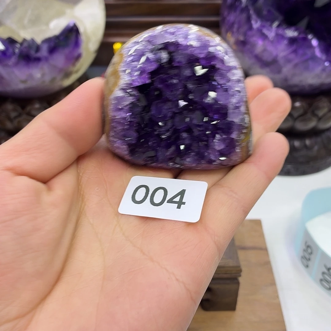 水晶大型摆件（非配饰）未镶嵌