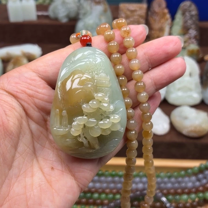 颈饰未镶嵌和田玉