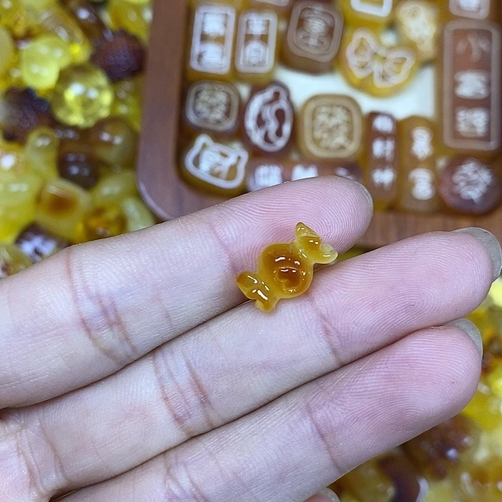 吊坠橄榄核小糖果45