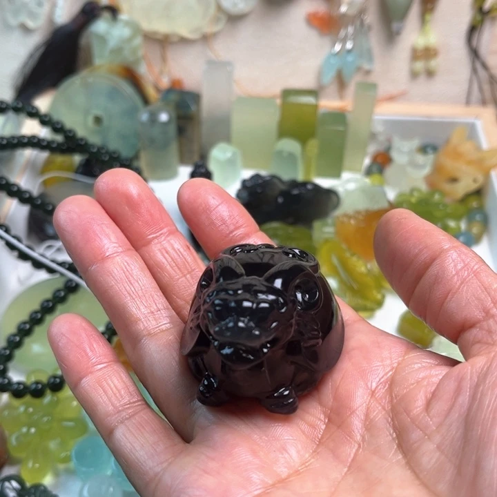 第***想蛇纹石玉未镶嵌岫玉