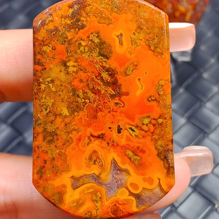 玛瑙/玉髓颈饰未镶嵌黑****滨