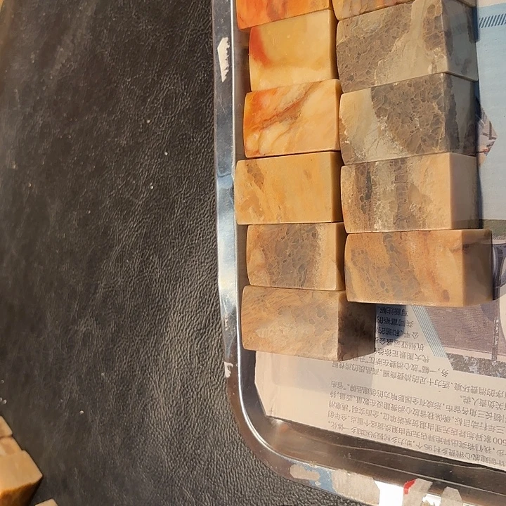 如***瓮昌化石13个………………….