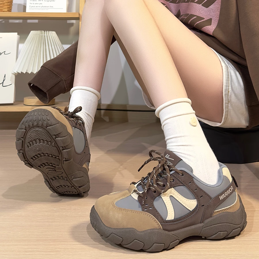 回力棕色运动鞋女款2025新款美拉德户外登山鞋软底休闲厚底老爹鞋