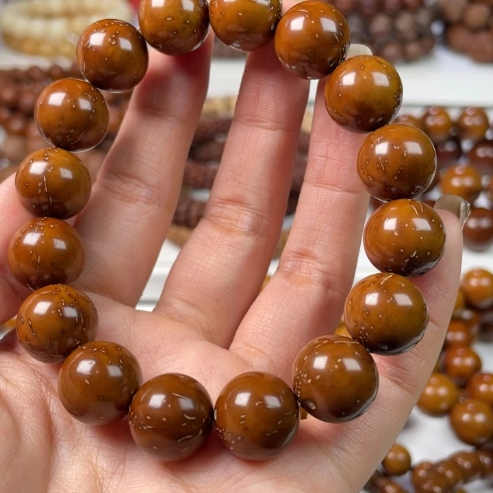 紫金鼠手串13.7尺寸练手瑕疵款（反油棕线）