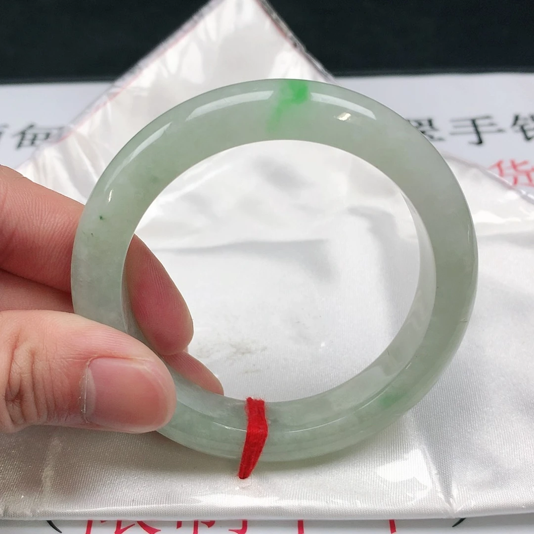 翡翠手镯未镶嵌圈55