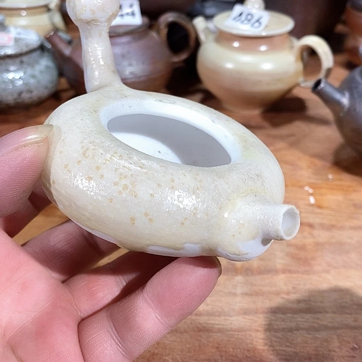 我们的确是一个人的