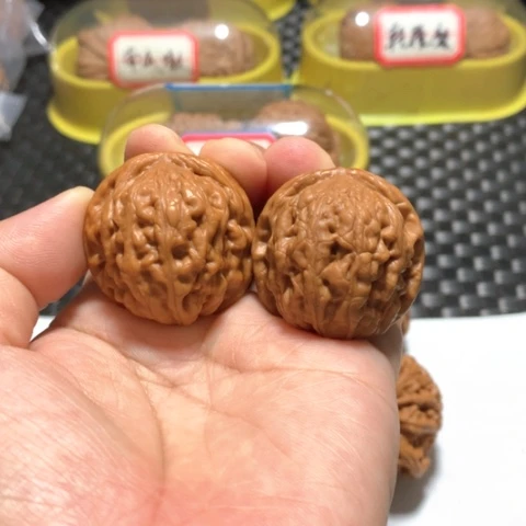 文玩核桃吊坠宸圆