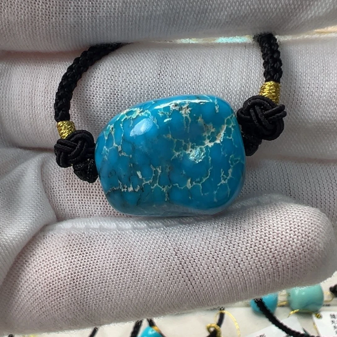 未镶嵌绿松石随形20mm