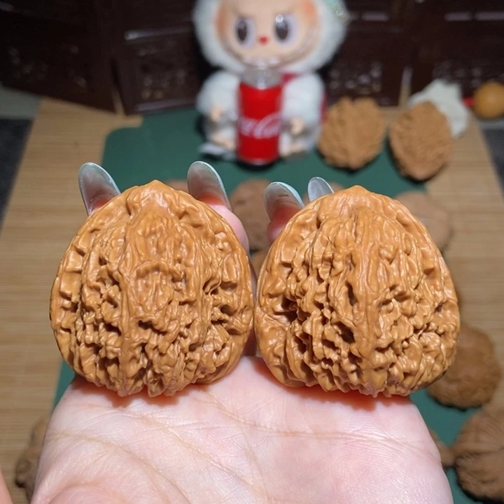 文玩核桃吊坠高炮南疆