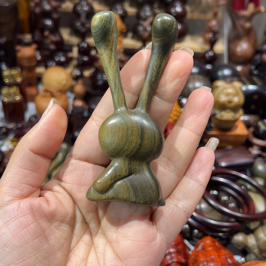 香榧木绿檀绿檀兔子