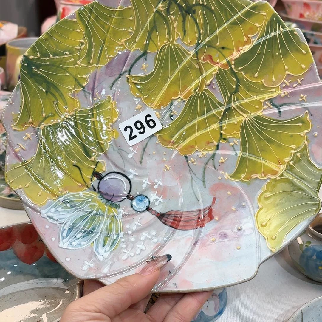 瓷片哈哈哈好有魅力打个