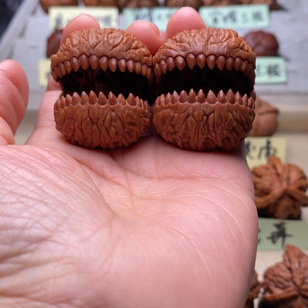 *****把件文玩核桃恐龙头