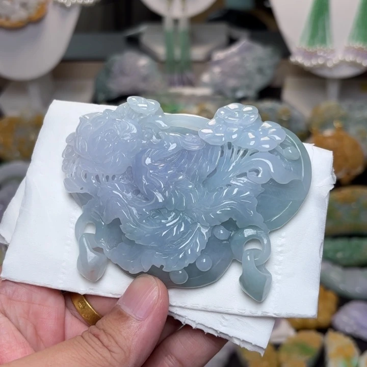 翡翠未镶嵌颈饰吊坠